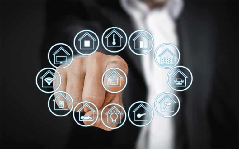 Incorporating Smart Pest Control Systems for Effective and Eco-Friendly Solutions